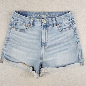 American Eagle Curvy Mom Shorts Size 4 Light Wash Stretch Denim